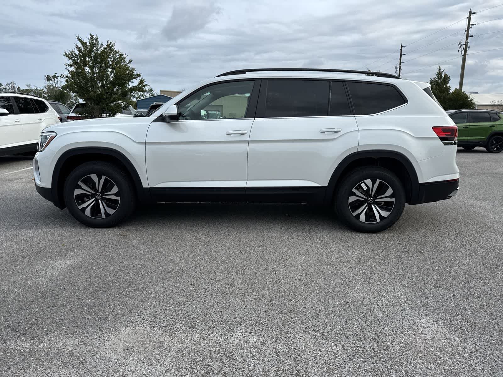 2026 Volkswagen Atlas 2.0T SE