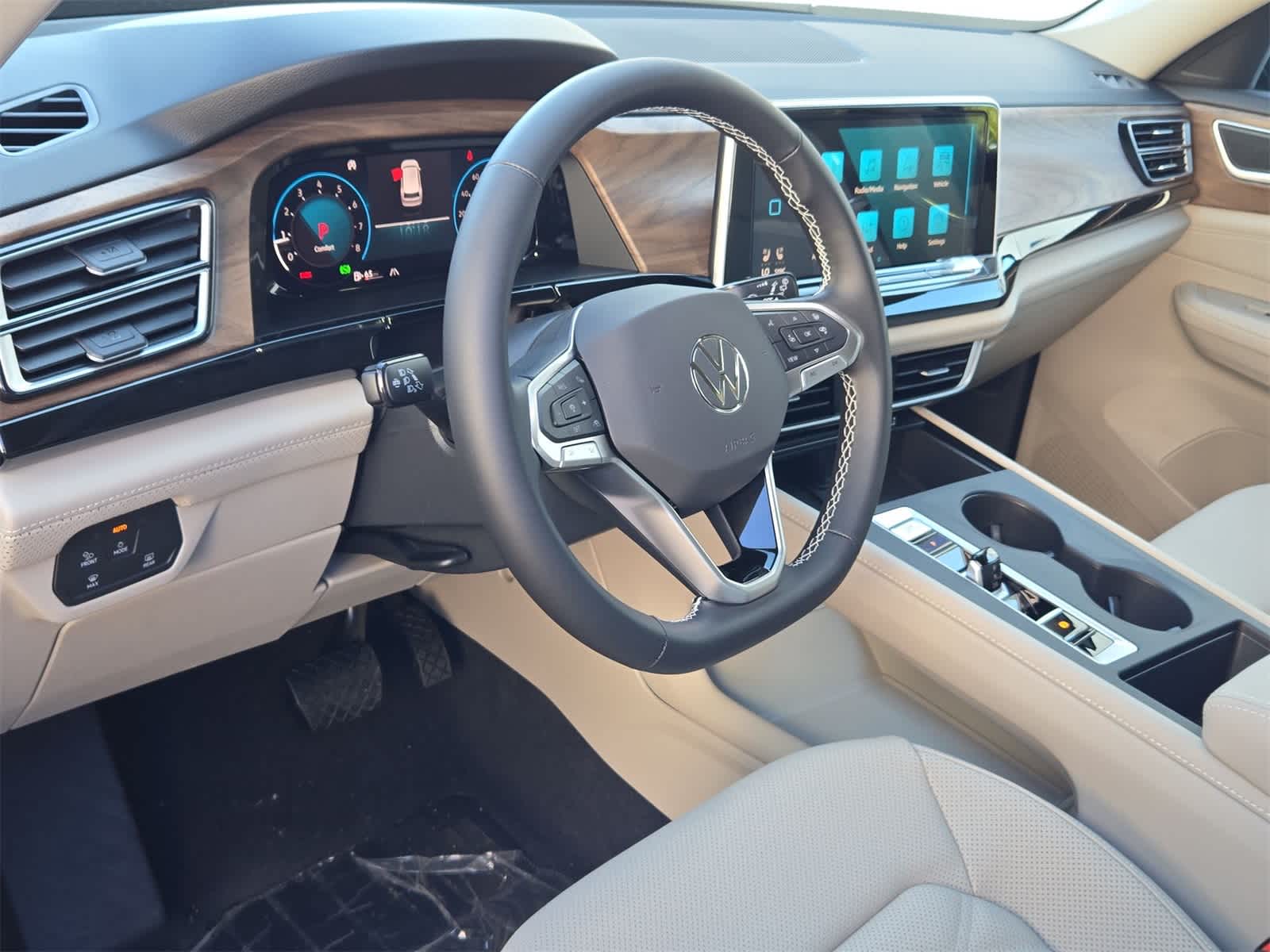 2026 Volkswagen Atlas 2.0T SE