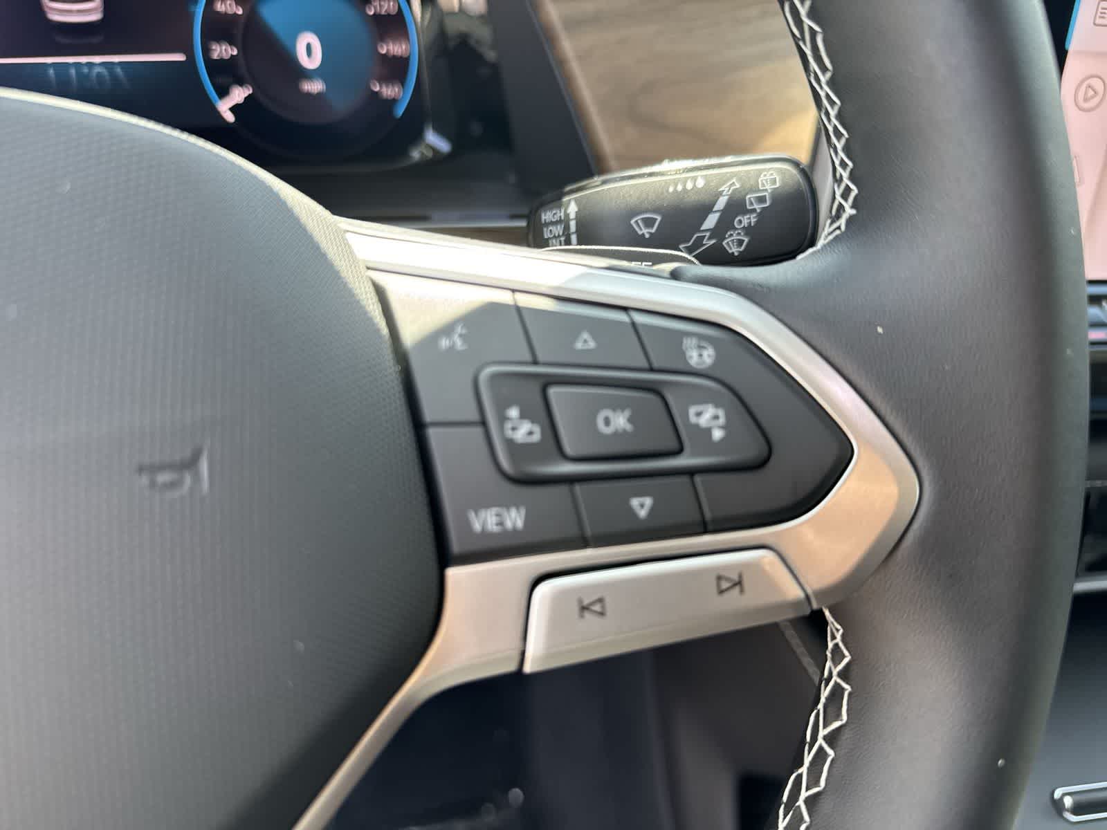 2026 Volkswagen Atlas 2.0T SE