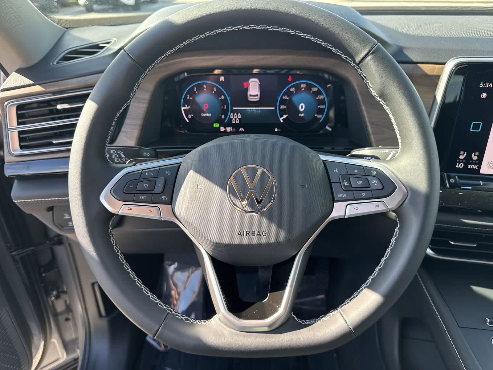 2026 Volkswagen Atlas 2.0T SE