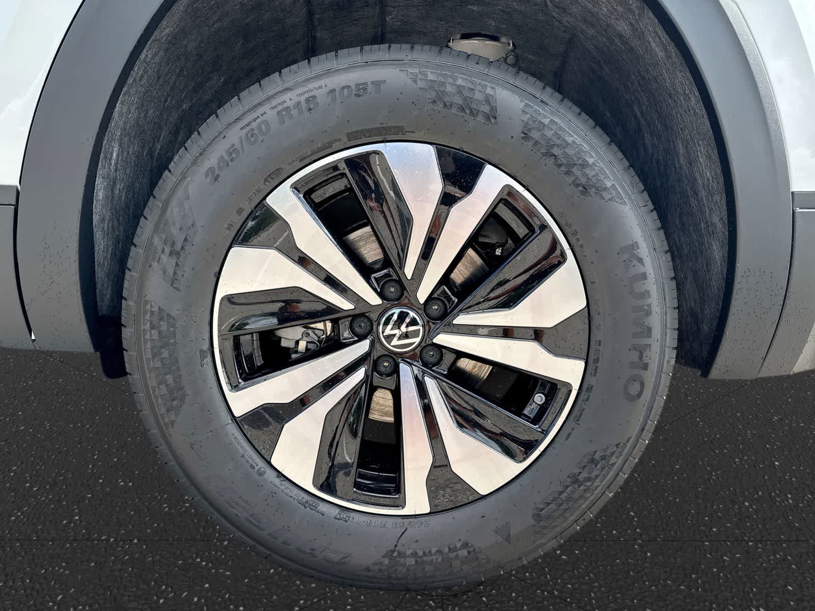 2026 Volkswagen Atlas 2.0T SE