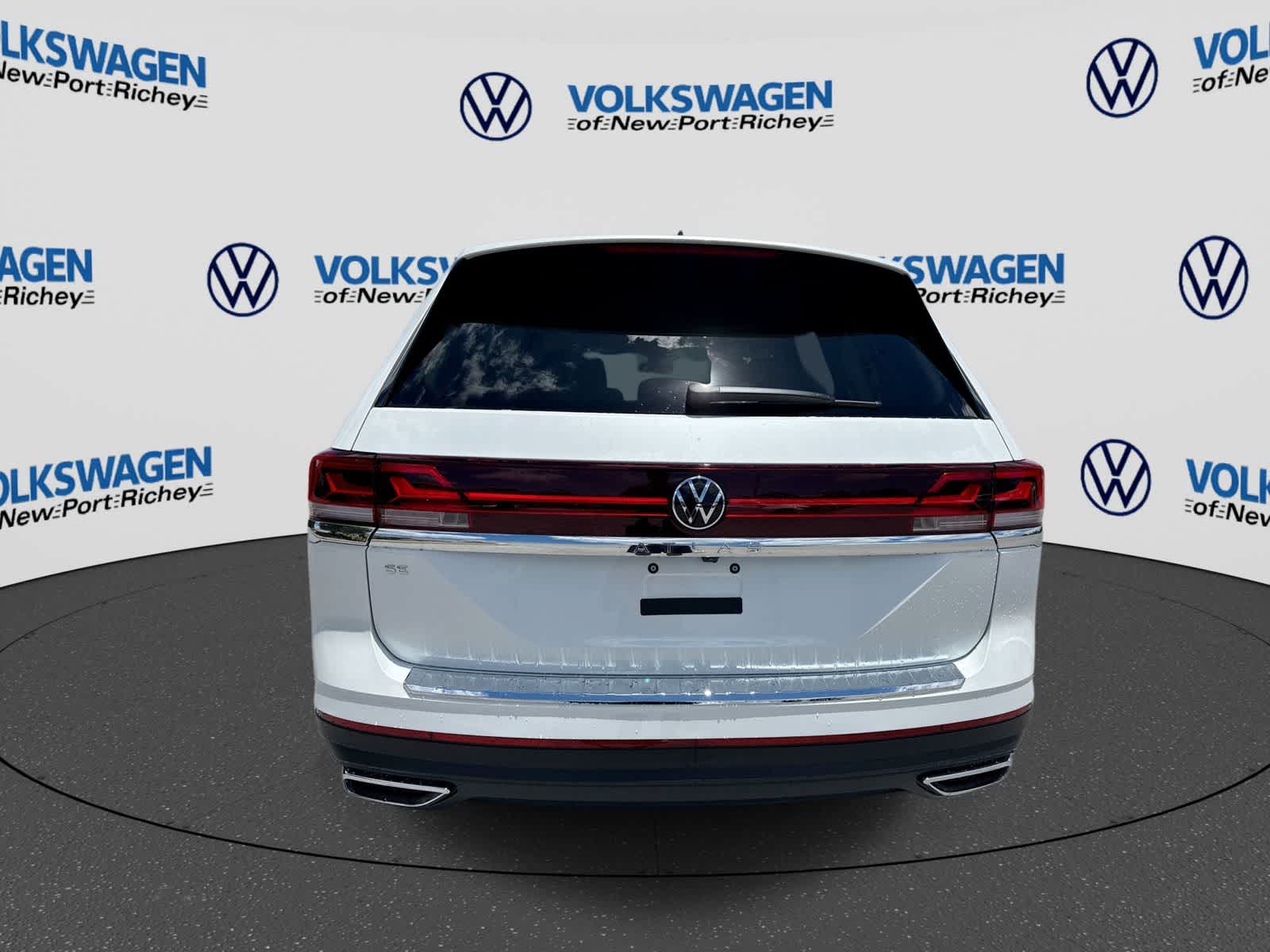 2026 Volkswagen Atlas 2.0T SE