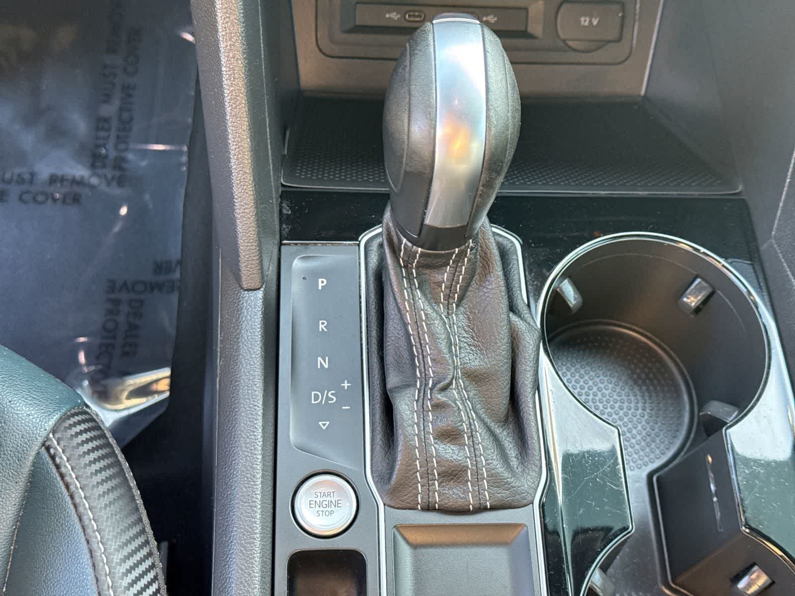 Volkswagen Atlas Cross Sport 3,6 L V6 SEL 2021