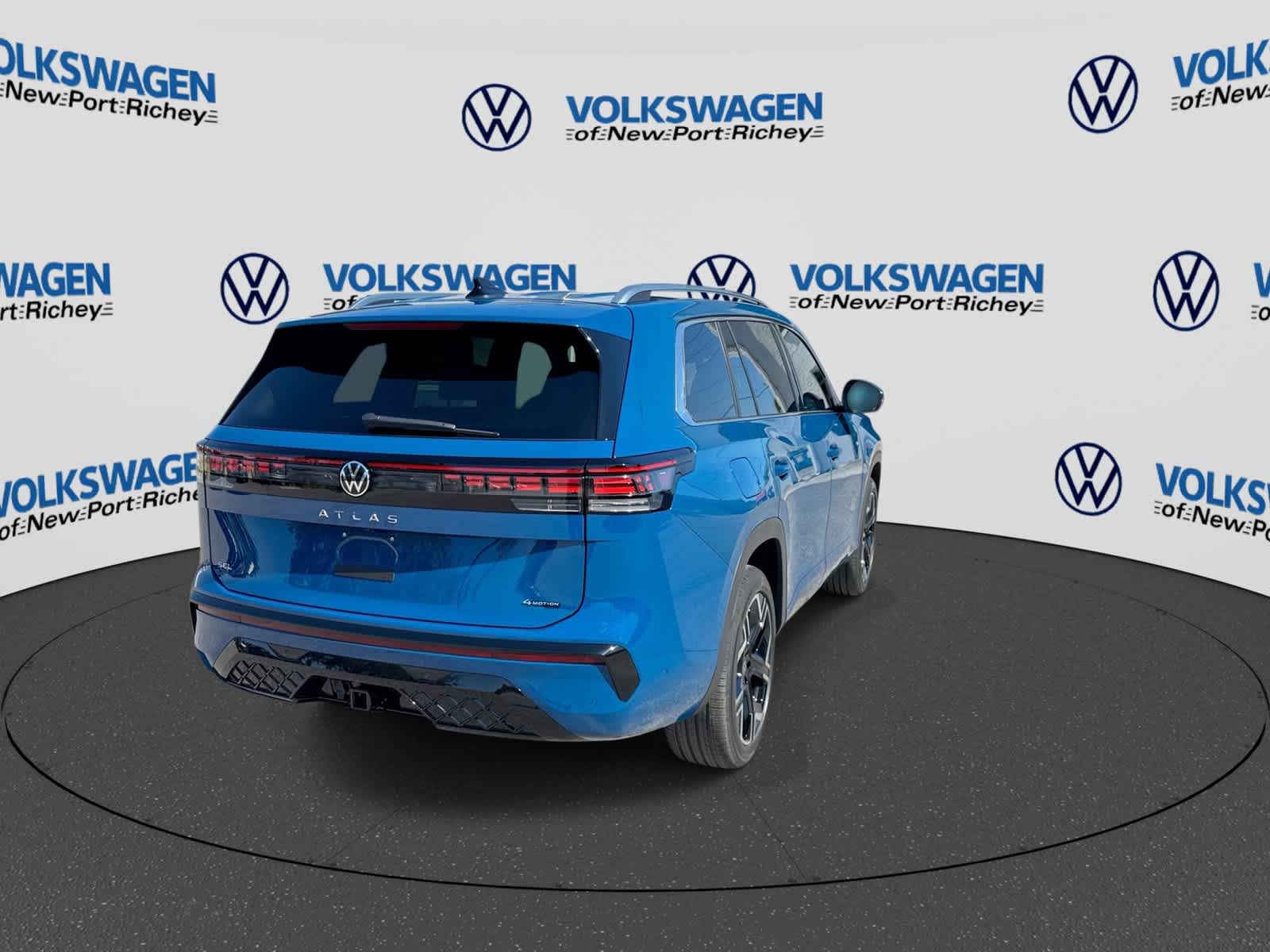Volkswagen Atlas SEL Premium R-Line 2027