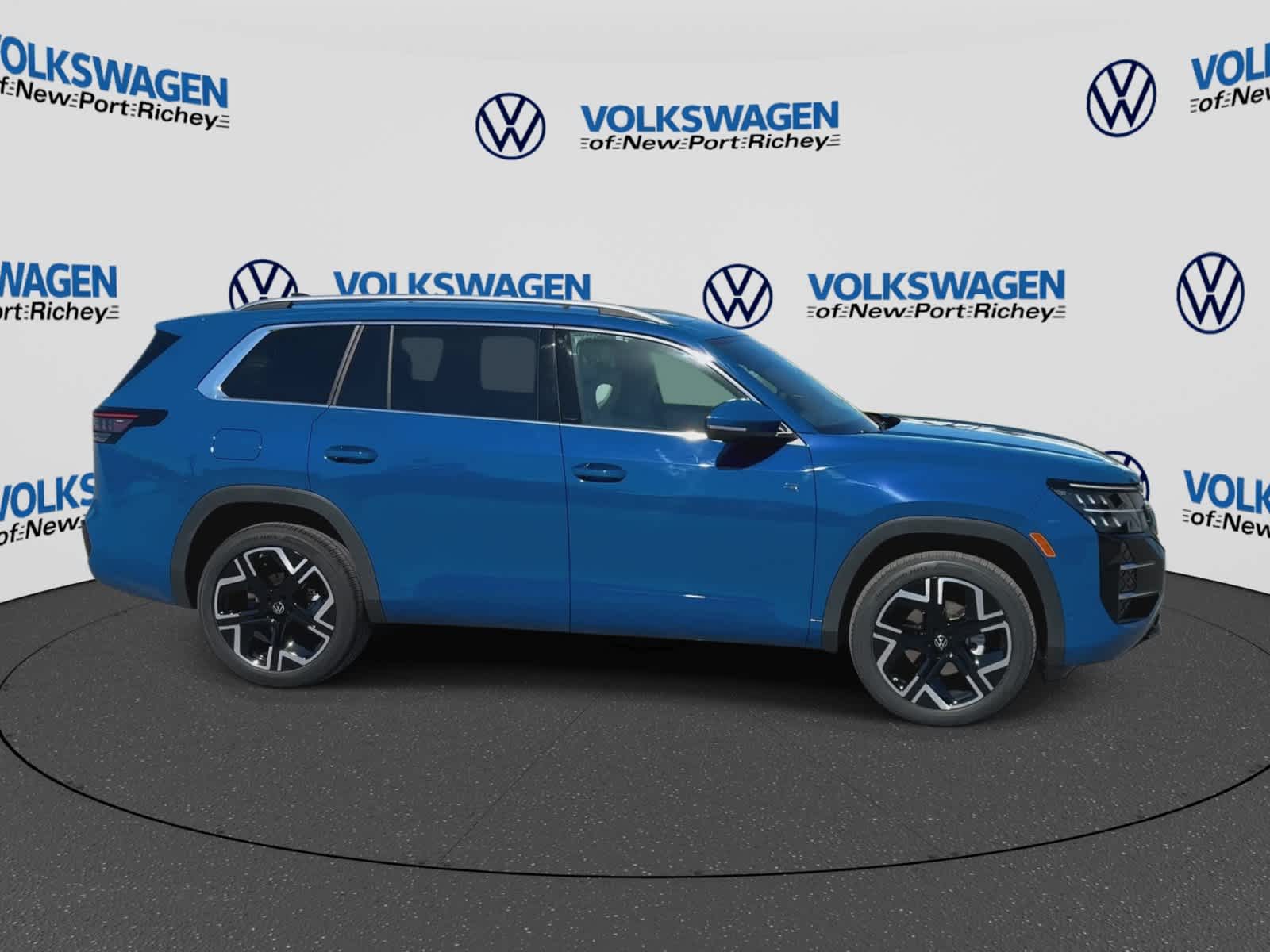 Volkswagen Atlas SEL Premium R-Line 2027