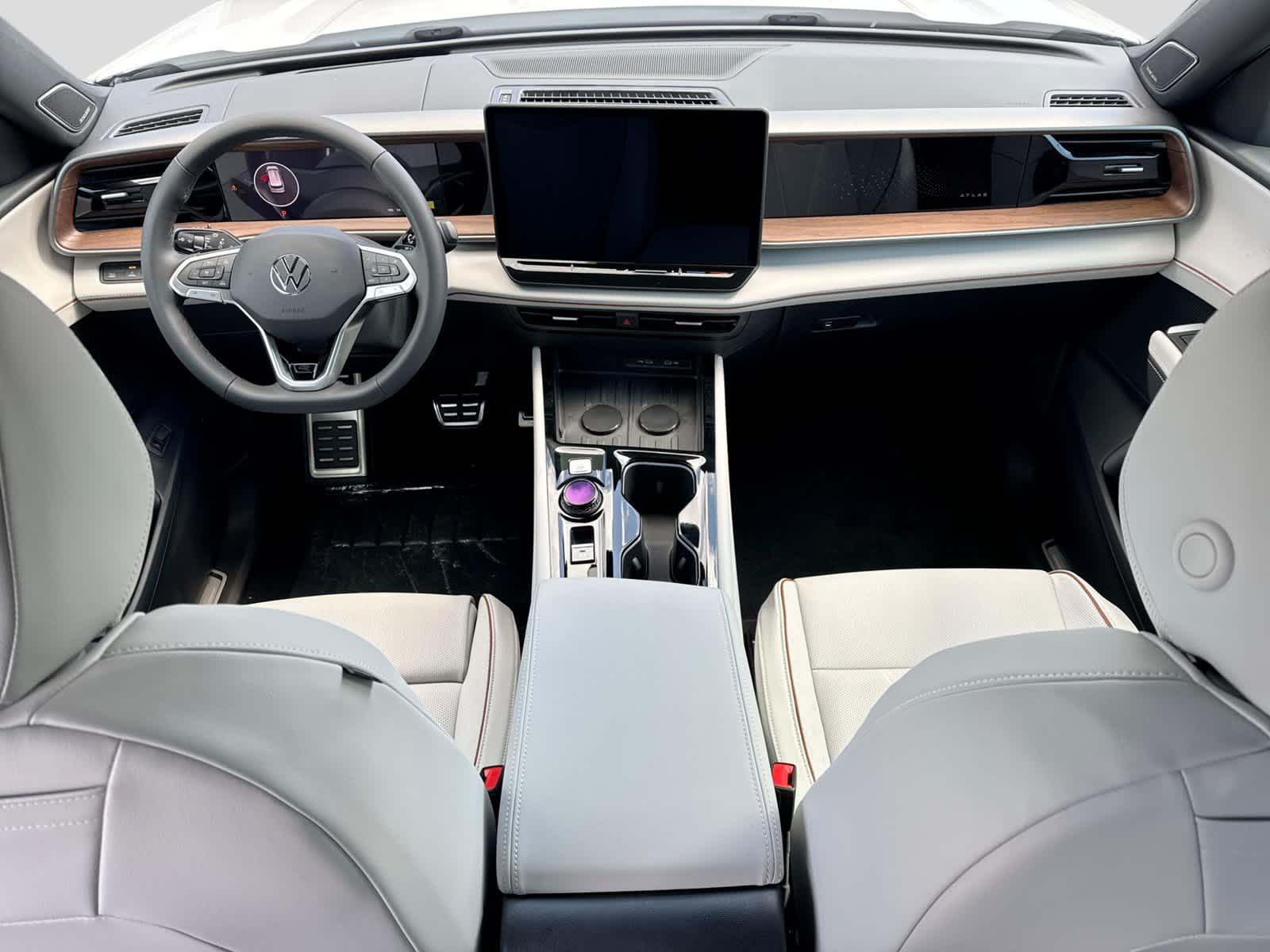Volkswagen Atlas SEL Premium R-Line 2027