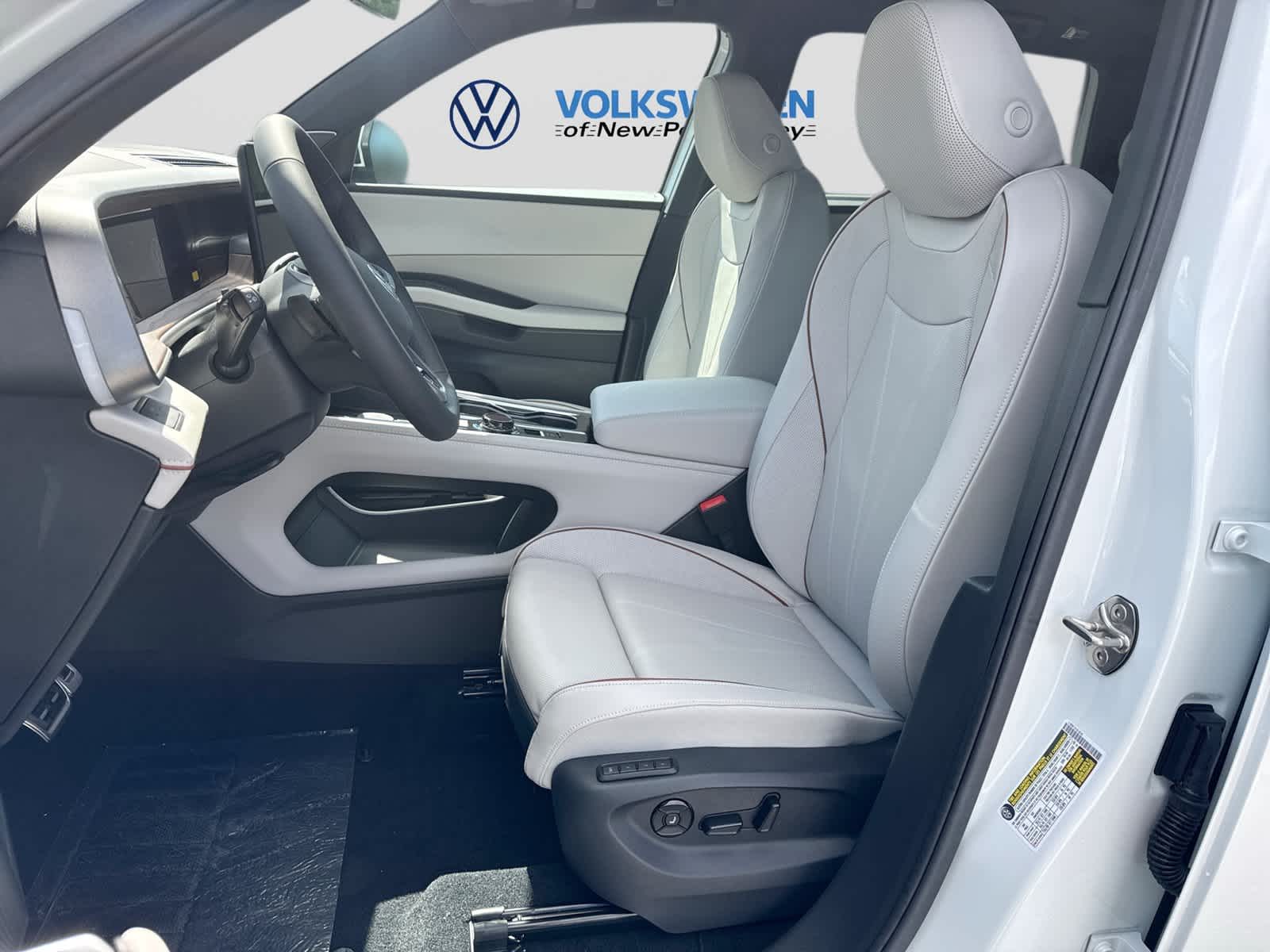 Volkswagen Atlas SEL Premium R-Line 2027