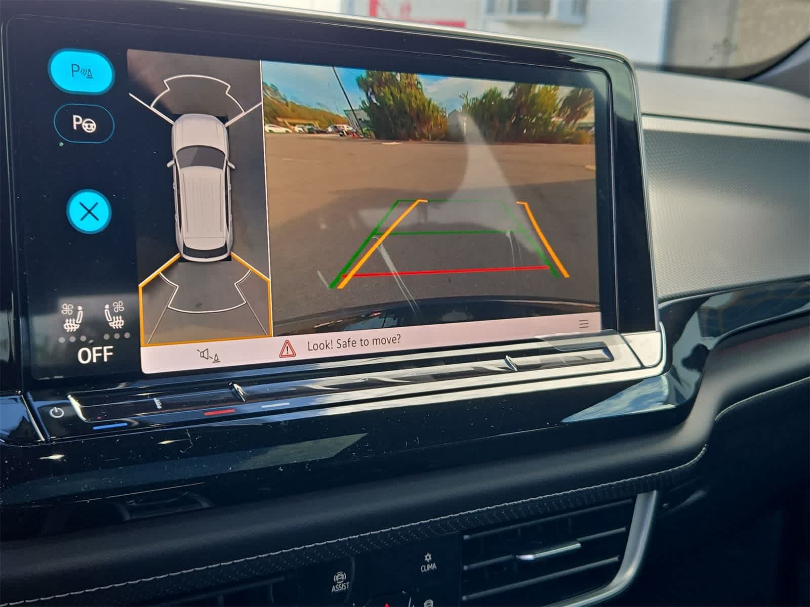 2026 Volkswagen Atlas Cross Sport 2.0T SEL Premium R-Line