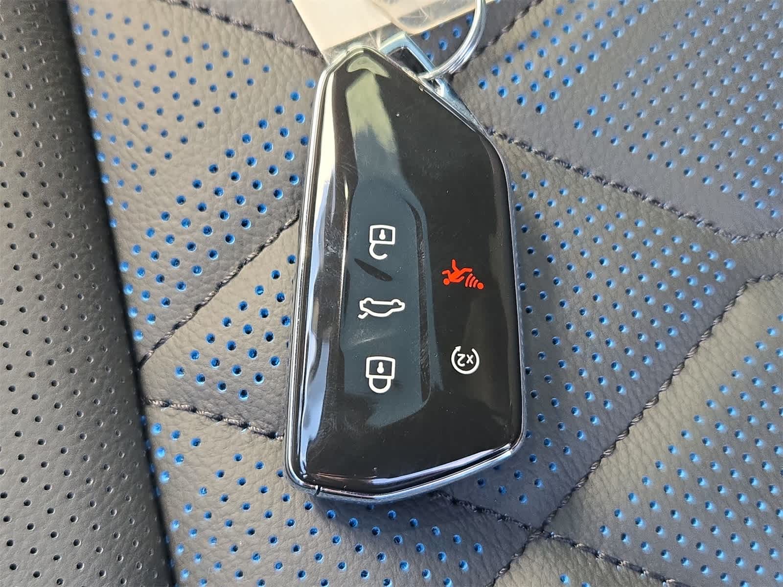 2026 Volkswagen Atlas Cross Sport 2.0T SEL Premium R-Line