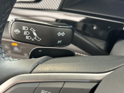 Volkswagen Atlas Cross Sport SEL Premium R-Line 2026