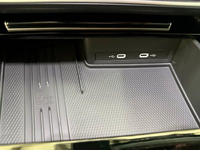 Volkswagen Atlas Cross Sport SEL Premium R-Line 2026