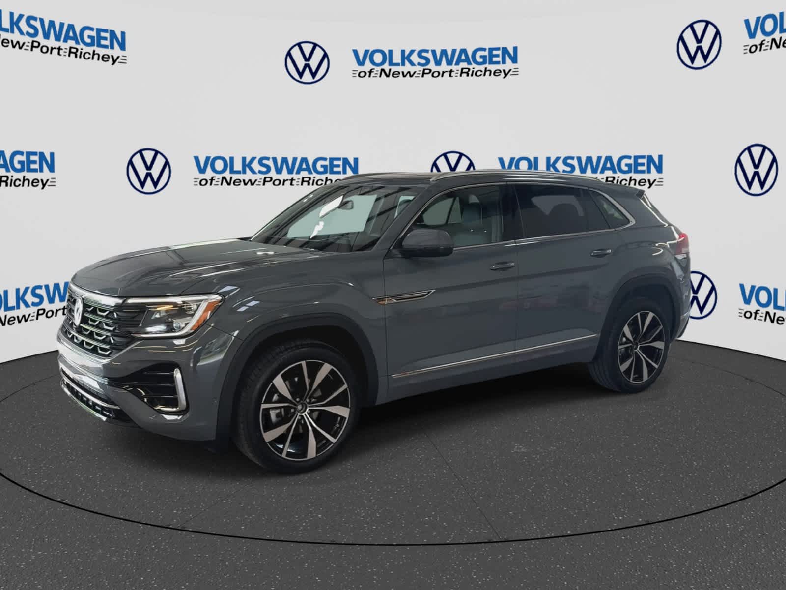 Volkswagen Atlas Cross Sport SEL Premium R-Line 2026