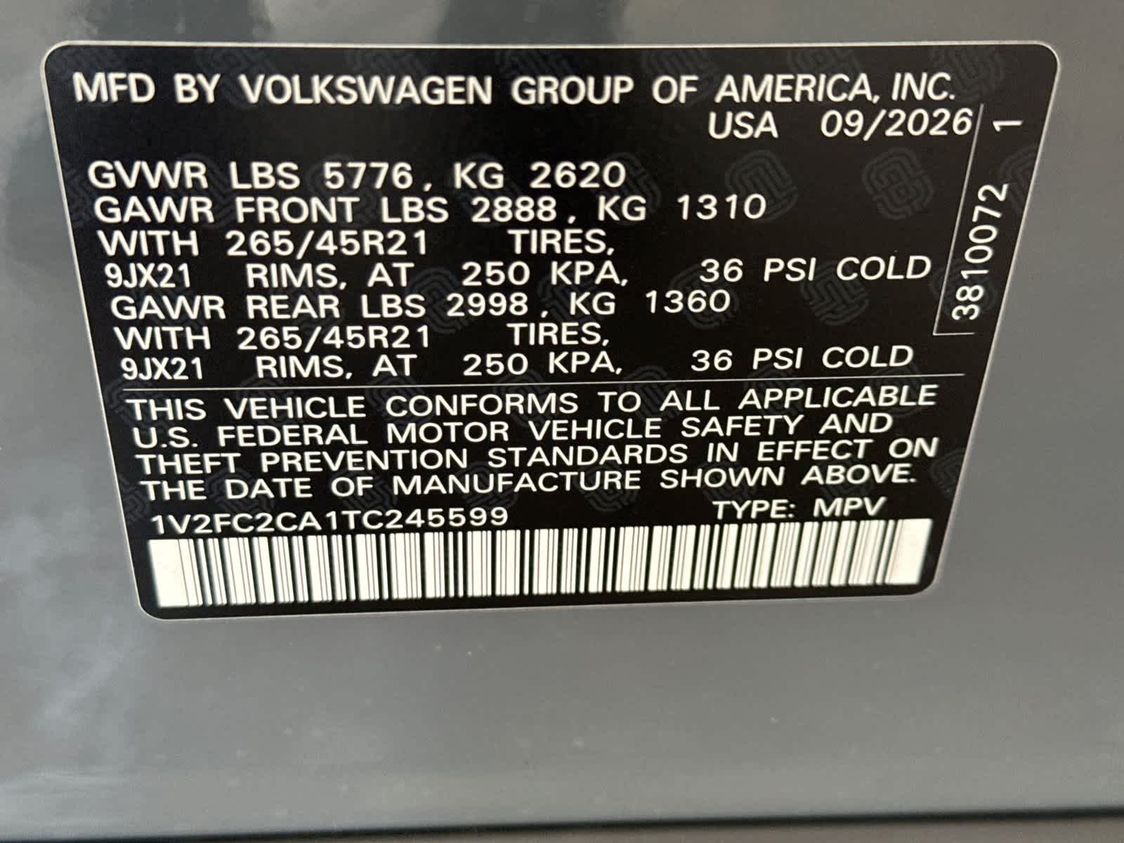 Volkswagen Atlas Cross Sport SEL Premium R-Line 2026