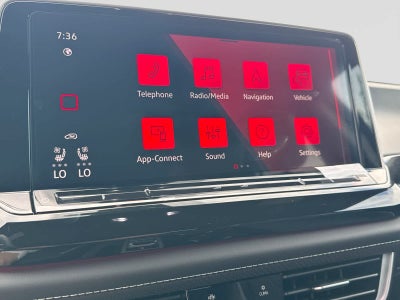 Volkswagen Atlas Cross Sport SEL Premium R-Line 2026