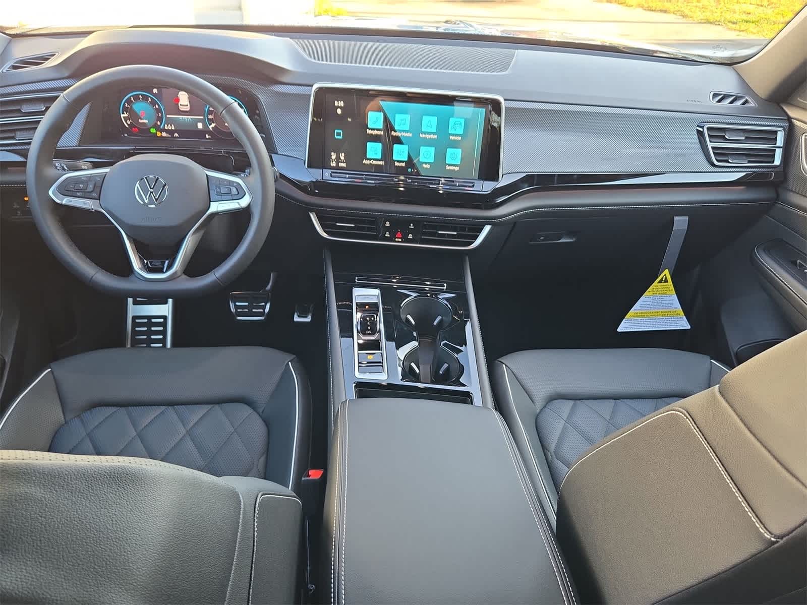 2026 Volkswagen Atlas Cross Sport 2.0T SEL Premium R-Line