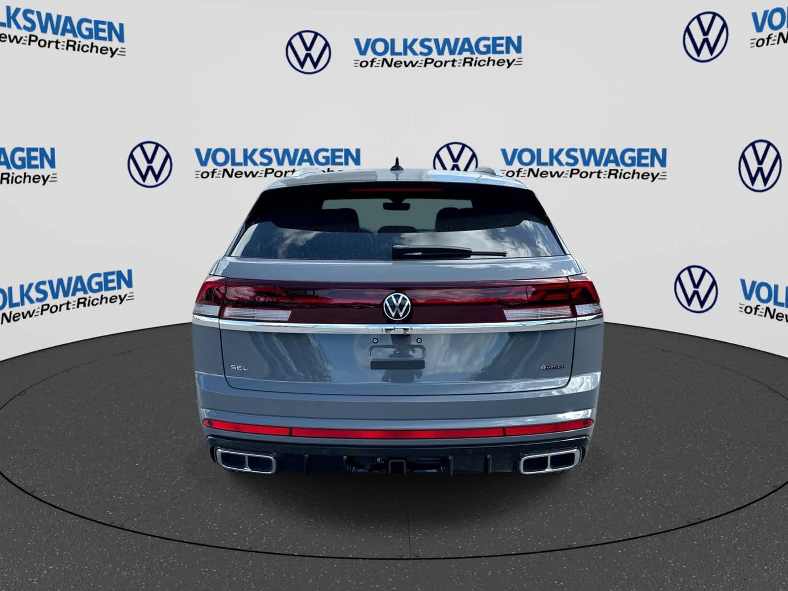 Volkswagen Atlas Cross Sport SEL Premium R-Line 2026