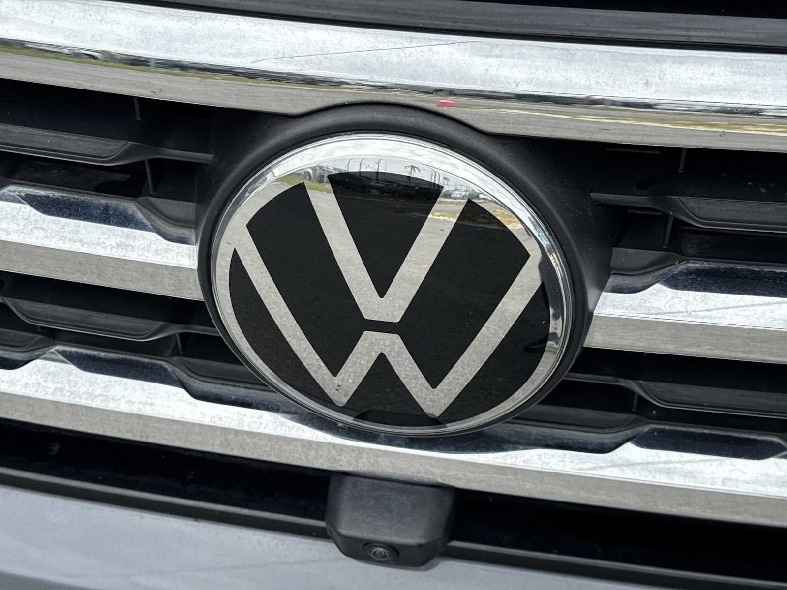 Volkswagen Atlas Cross Sport 3.6L V6 SEL Premium R-Line 2022