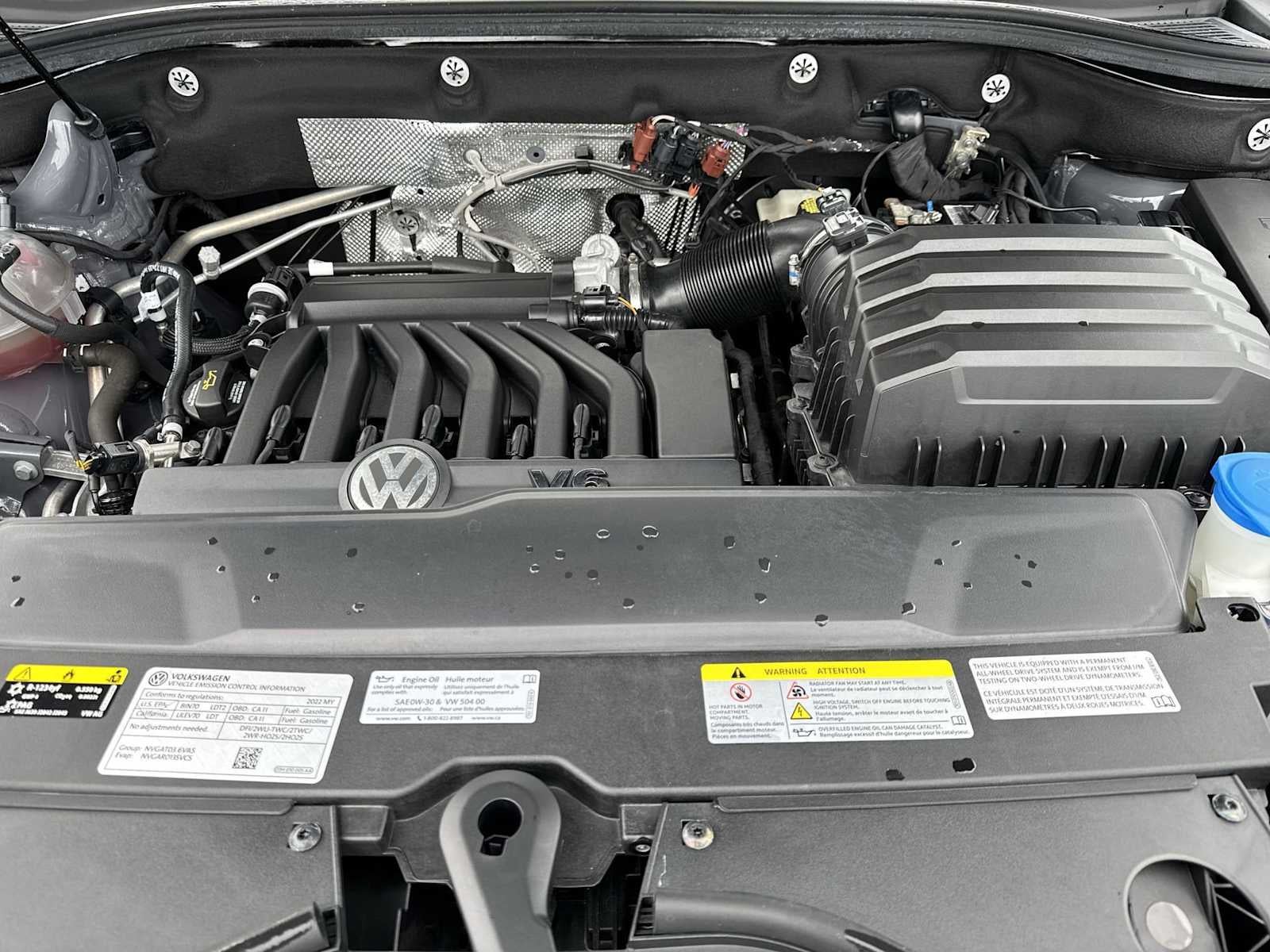 Volkswagen Atlas Cross Sport 3.6L V6 SEL Premium R-Line 2022