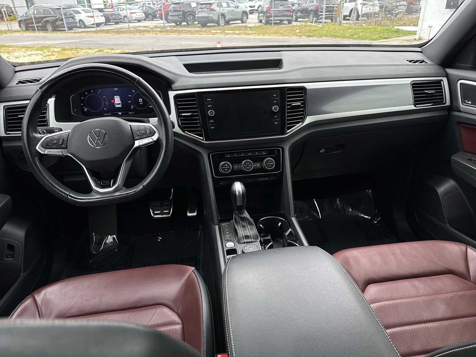 Volkswagen Atlas Cross Sport 3.6L V6 SEL Premium R-Line 2022