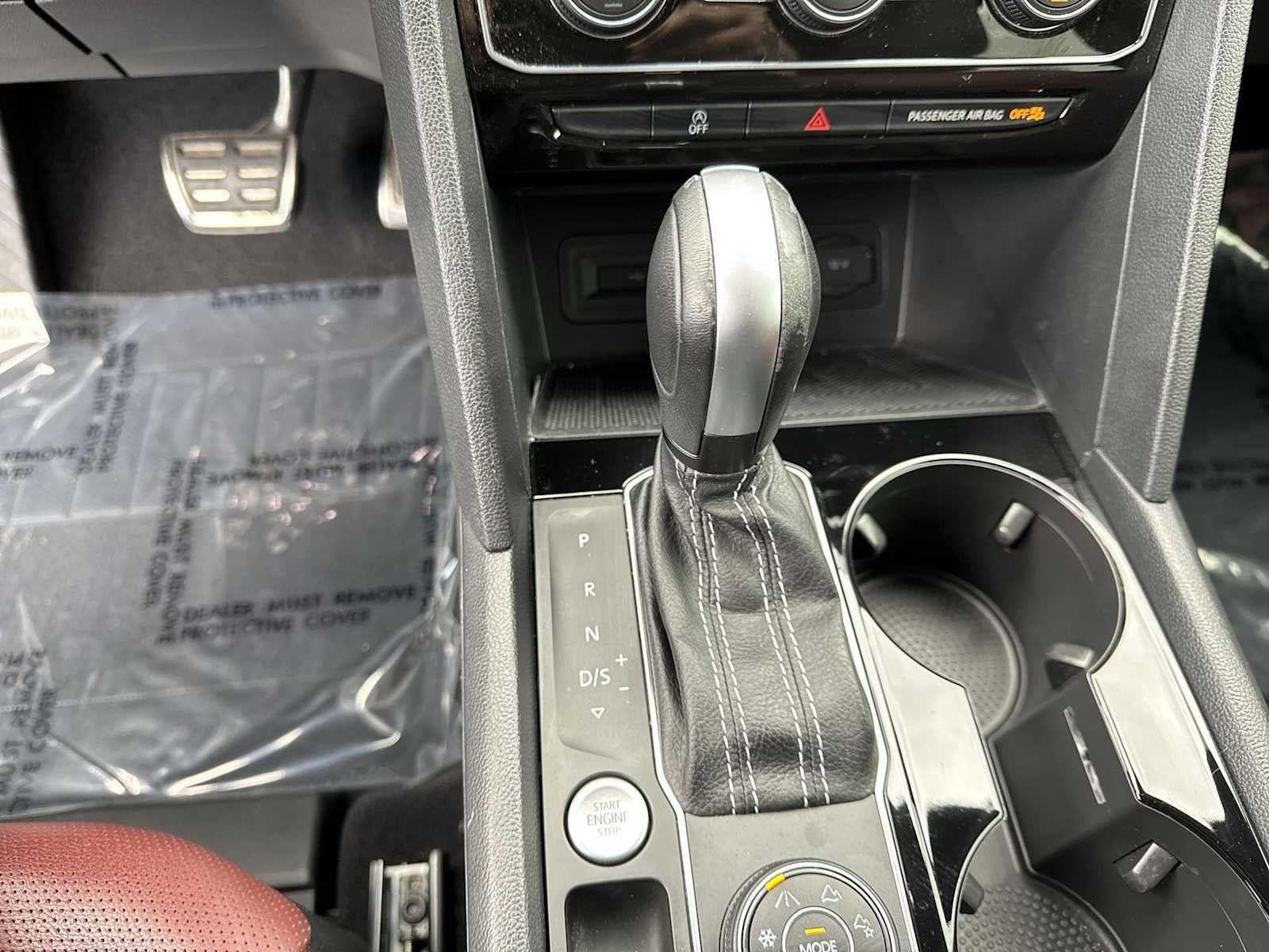 Volkswagen Atlas Cross Sport 3.6L V6 SEL Premium R-Line 2022