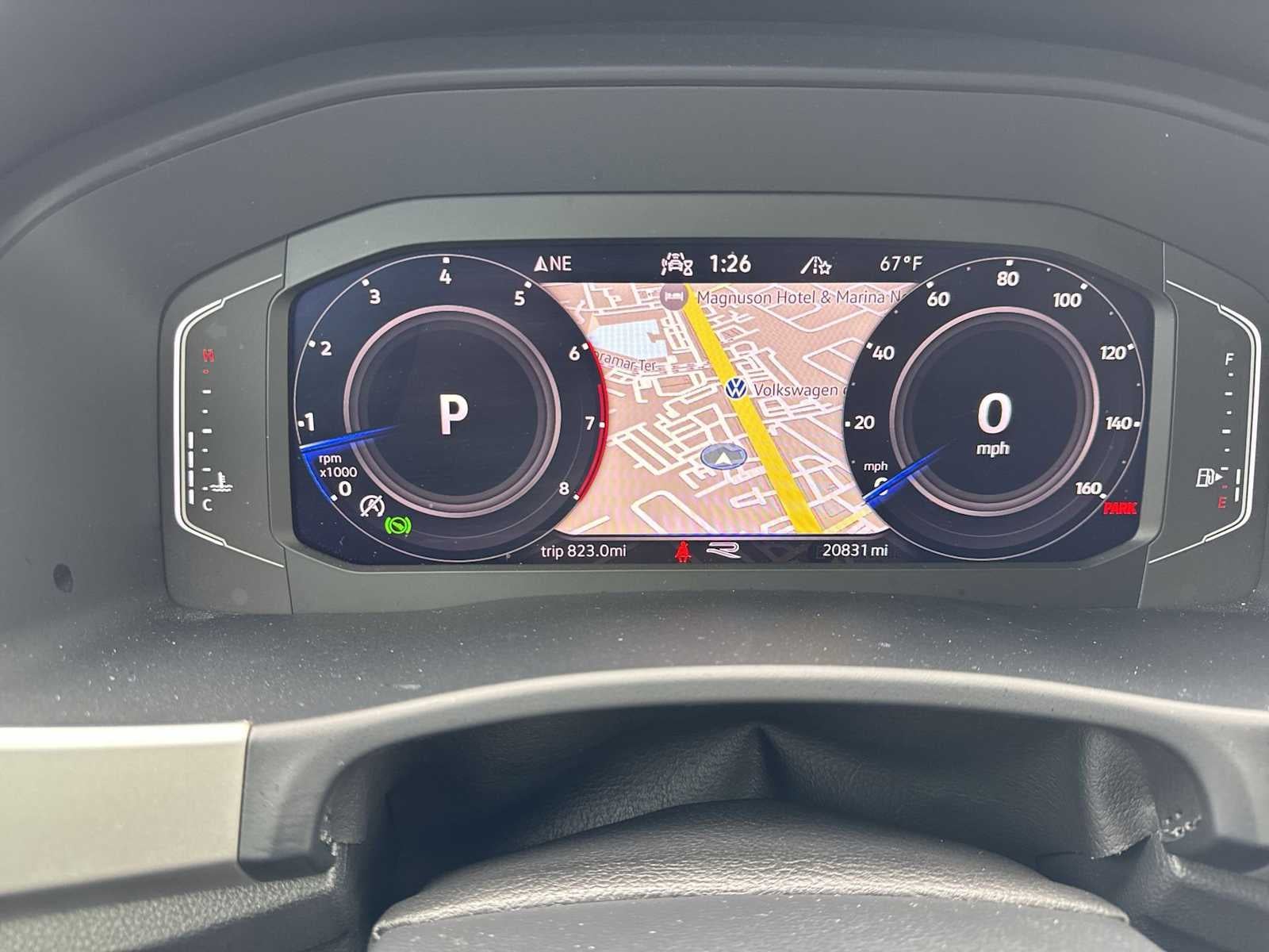 Volkswagen Atlas Cross Sport 3.6L V6 SEL Premium R-Line 2022