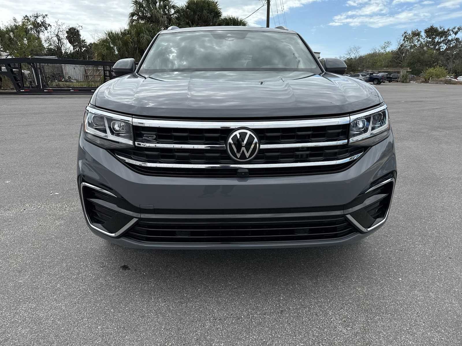 Volkswagen Atlas Cross Sport 3.6L V6 SEL Premium R-Line 2022