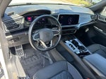 Volkswagen Atlas Cross Sport 2.0T SEL Premium R-Line 2024