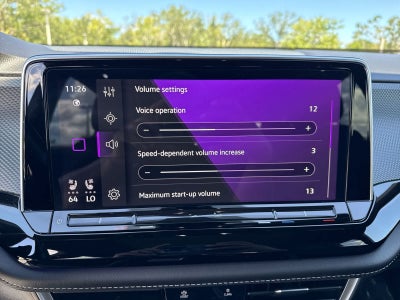 Volkswagen Atlas Cross Sport 2.0T SEL Premium R-Line 2024