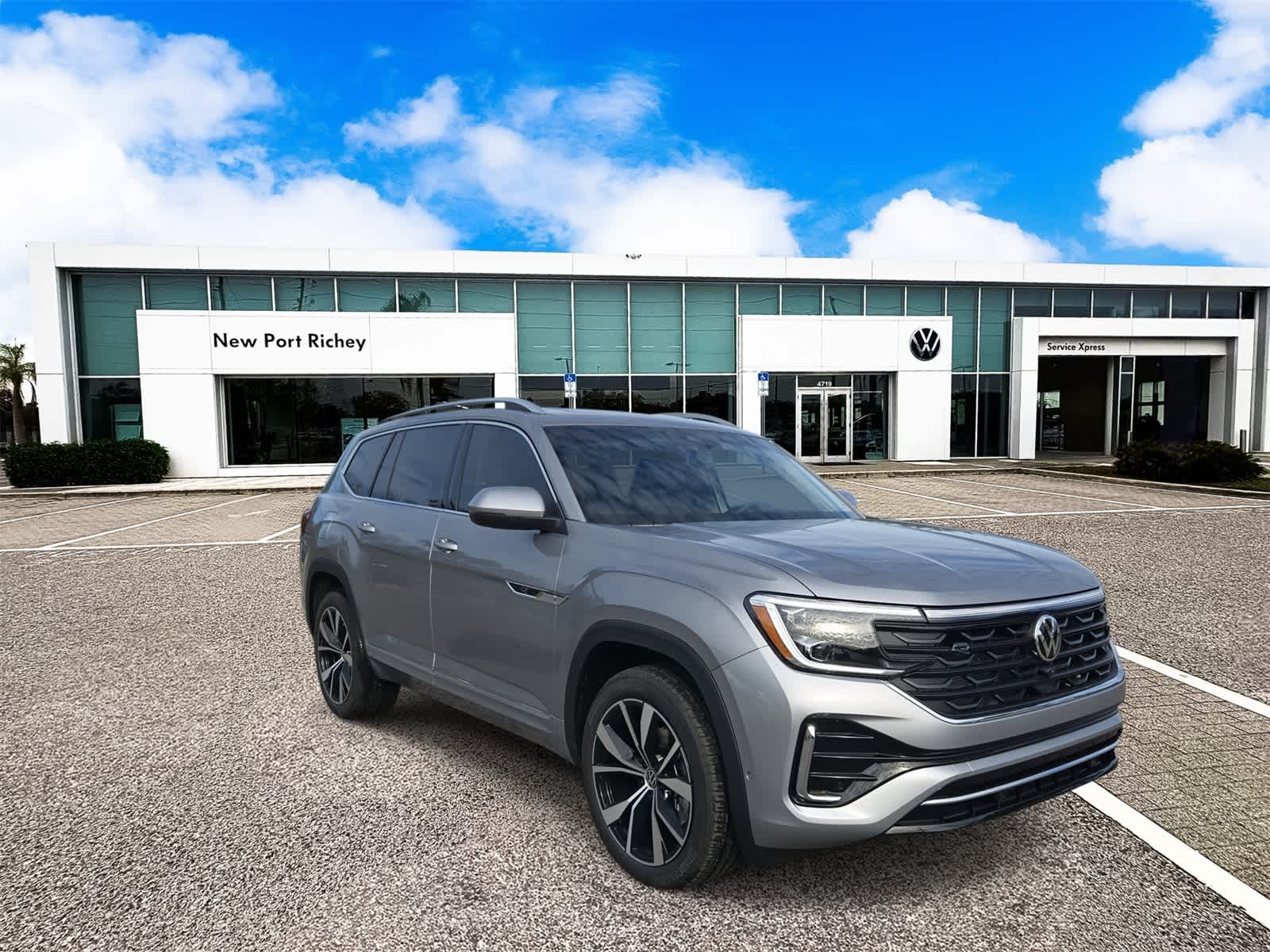 2026 Volkswagen Atlas 2.0T SEL Premium R-Line