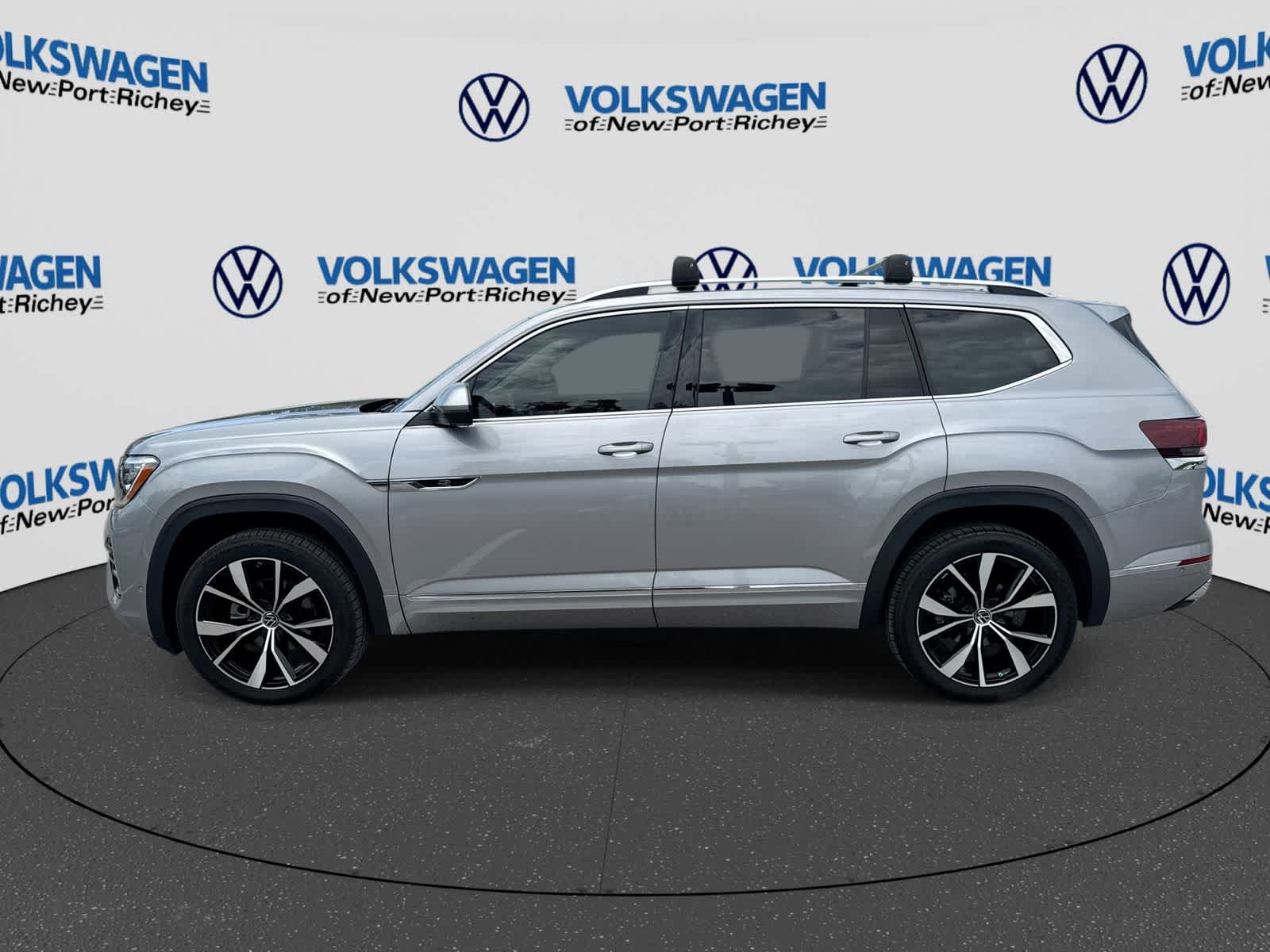 Volkswagen Atlas 2.0T SEL Premium R-Line 2024
