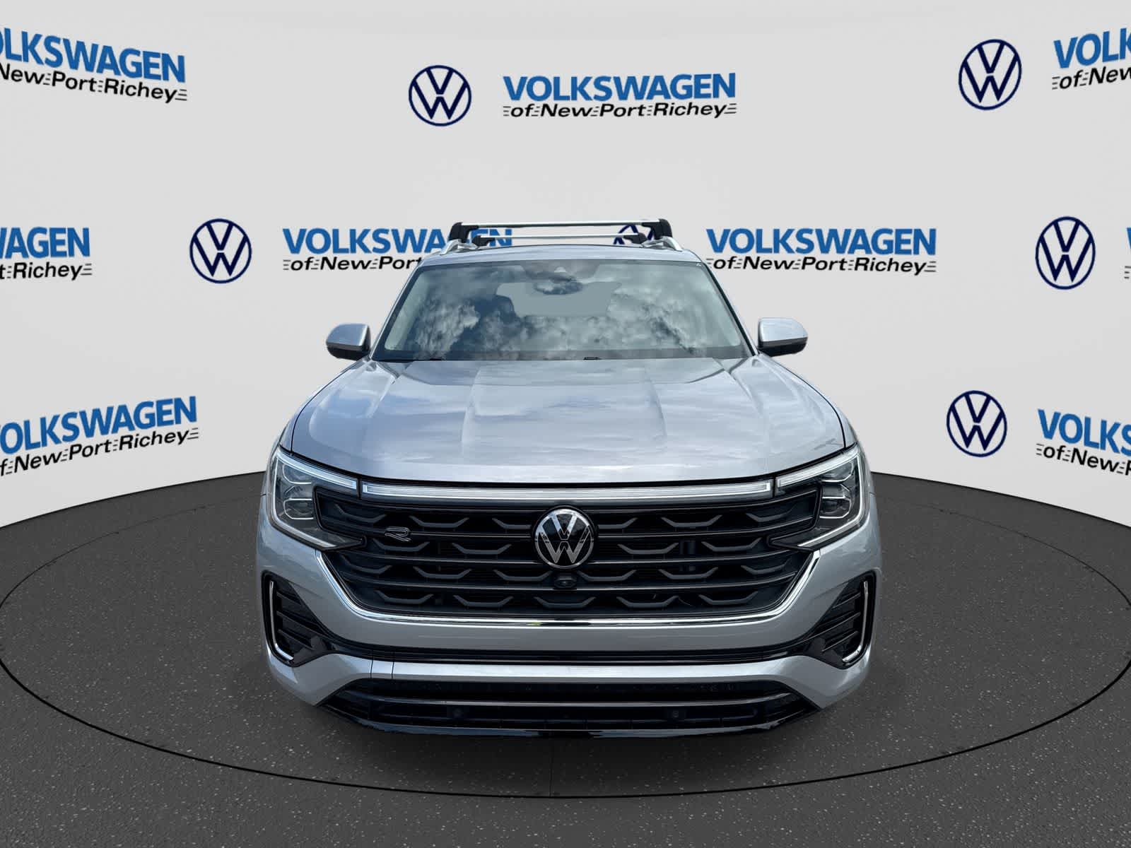 Volkswagen Atlas 2.0T SEL Premium R-Line 2024