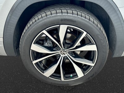 Volkswagen Atlas 2.0T SEL Premium R-Line 2024