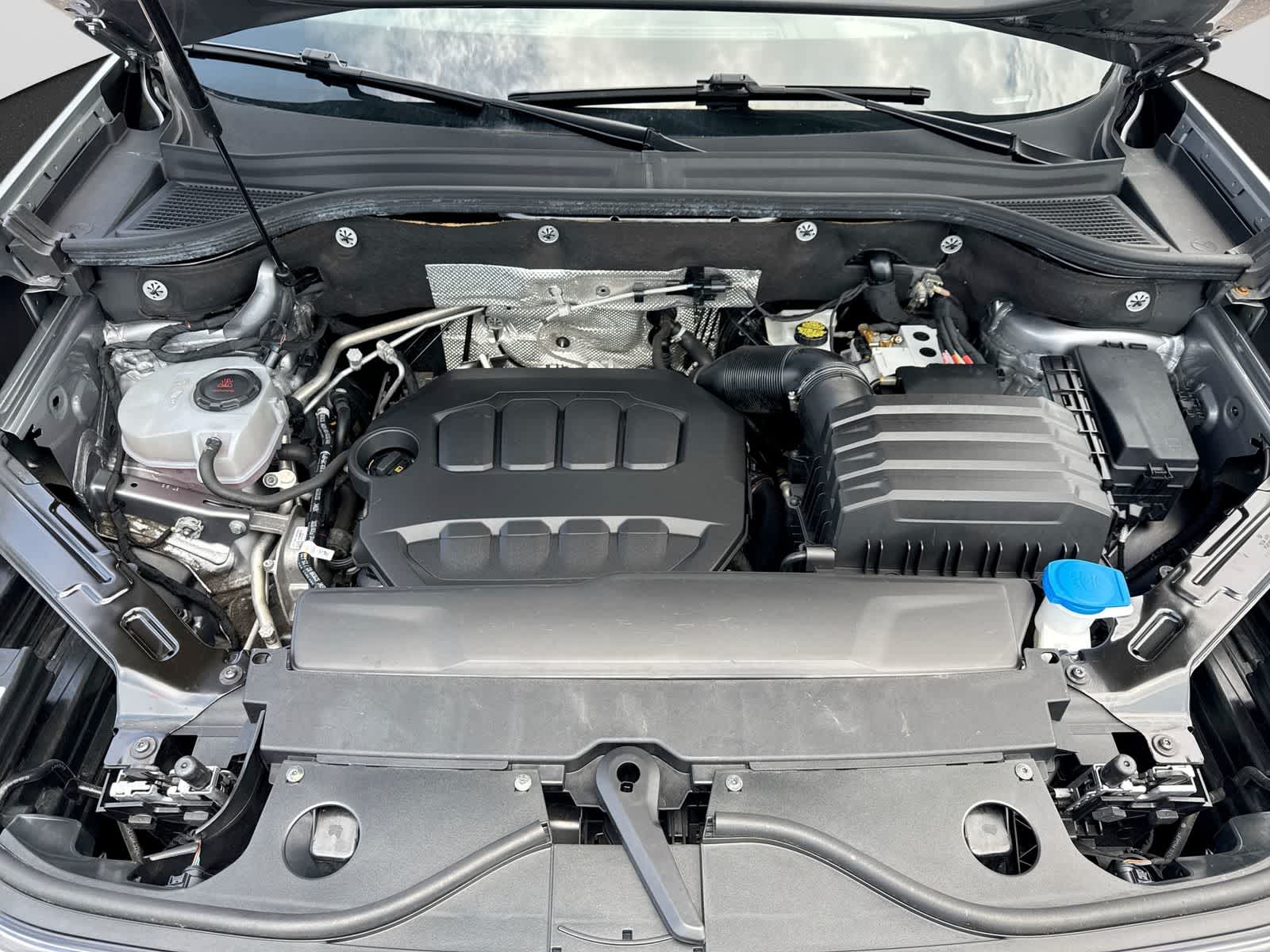 Volkswagen Atlas 2.0T SEL Premium R-Line 2024