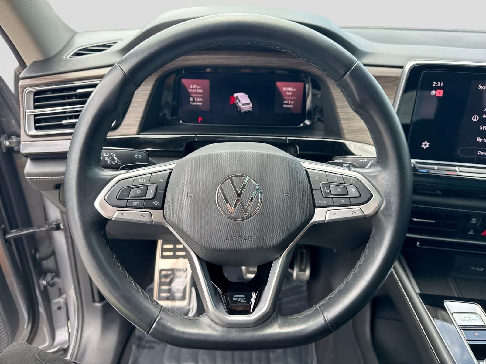 Volkswagen Atlas 2.0T SEL Premium R-Line 2024