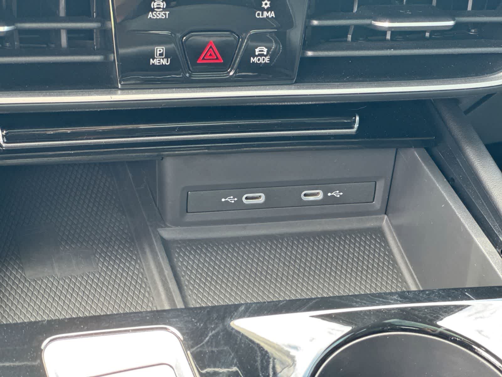 Volkswagen Atlas 2.0T SEL Premium R-Line 2024