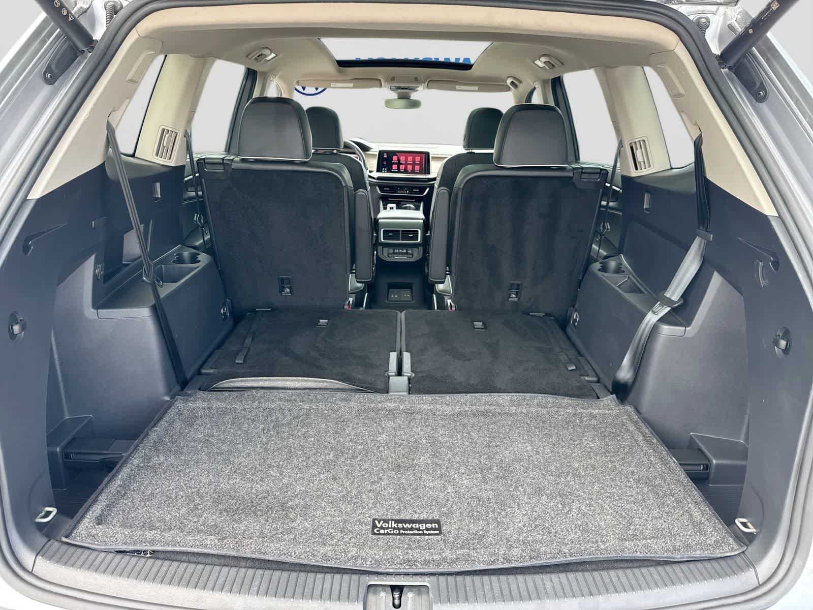 Volkswagen Atlas 2.0T SEL Premium R-Line 2024