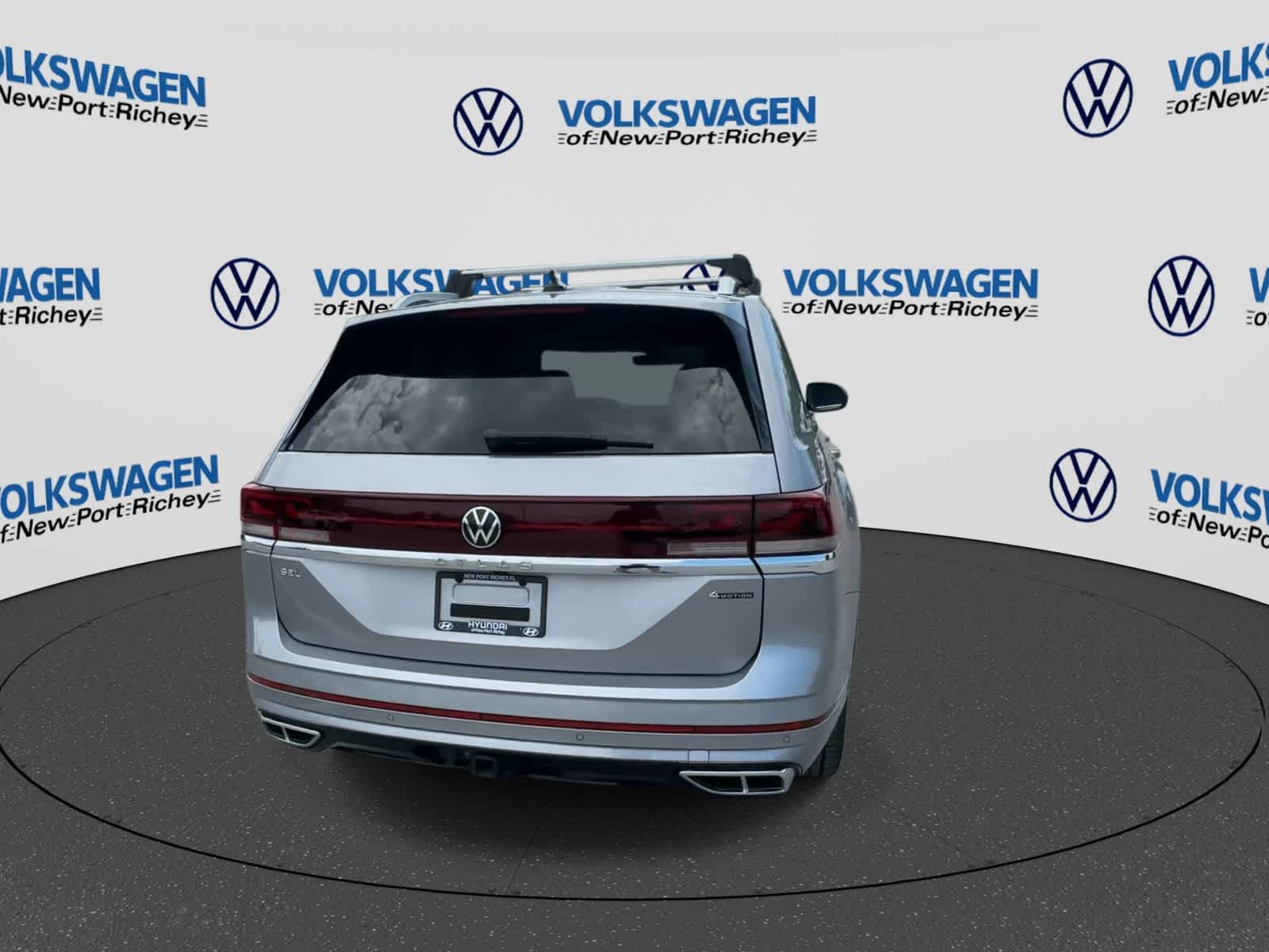Volkswagen Atlas 2.0T SEL Premium R-Line 2024