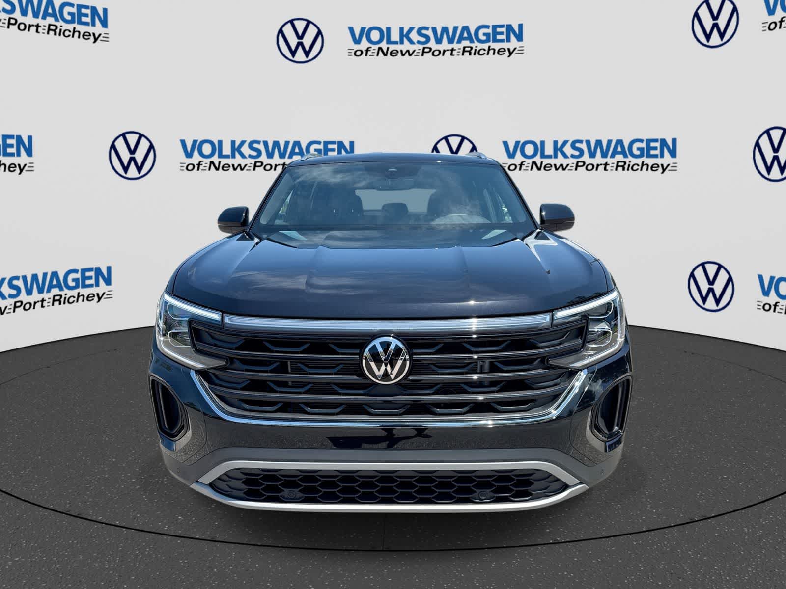 2026 Volkswagen Atlas Cross Sport 2.0T SE con tecnología