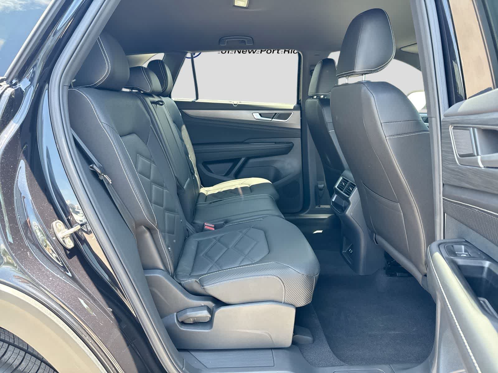 2026 Volkswagen Atlas Cross Sport 2.0T SE con tecnología