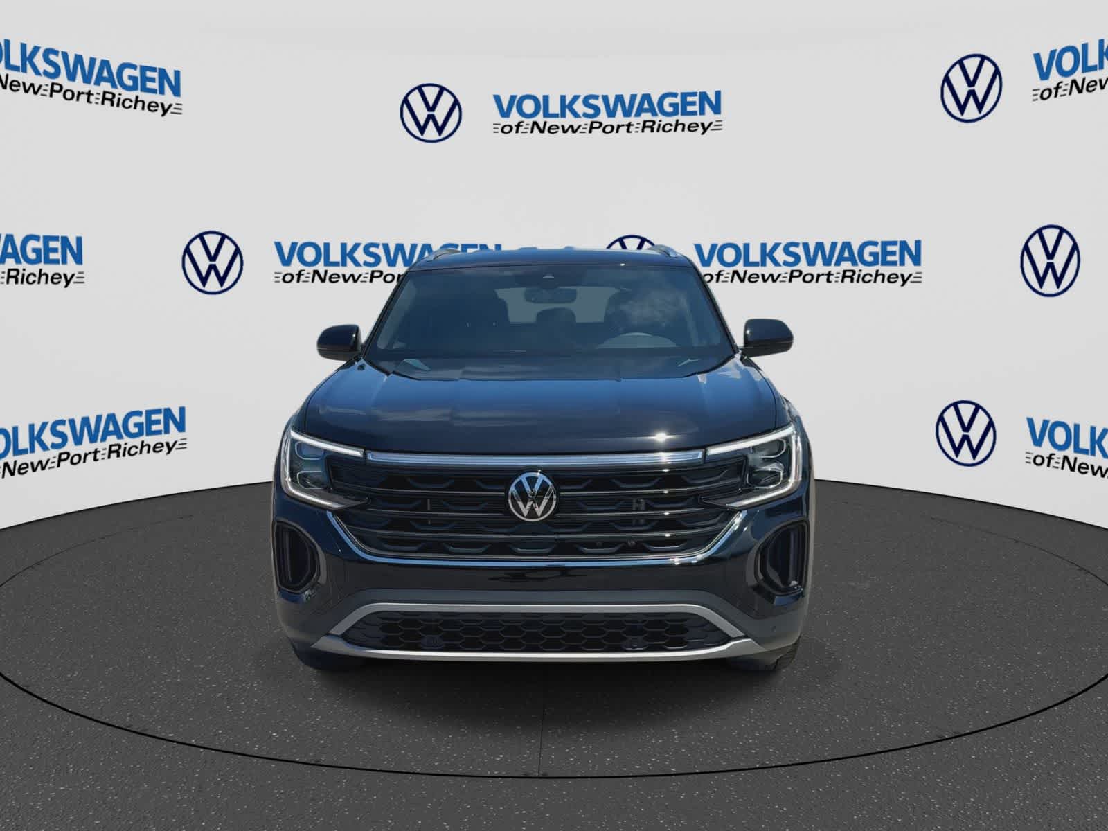 2026 Volkswagen Atlas Cross Sport 2.0T SE con tecnología