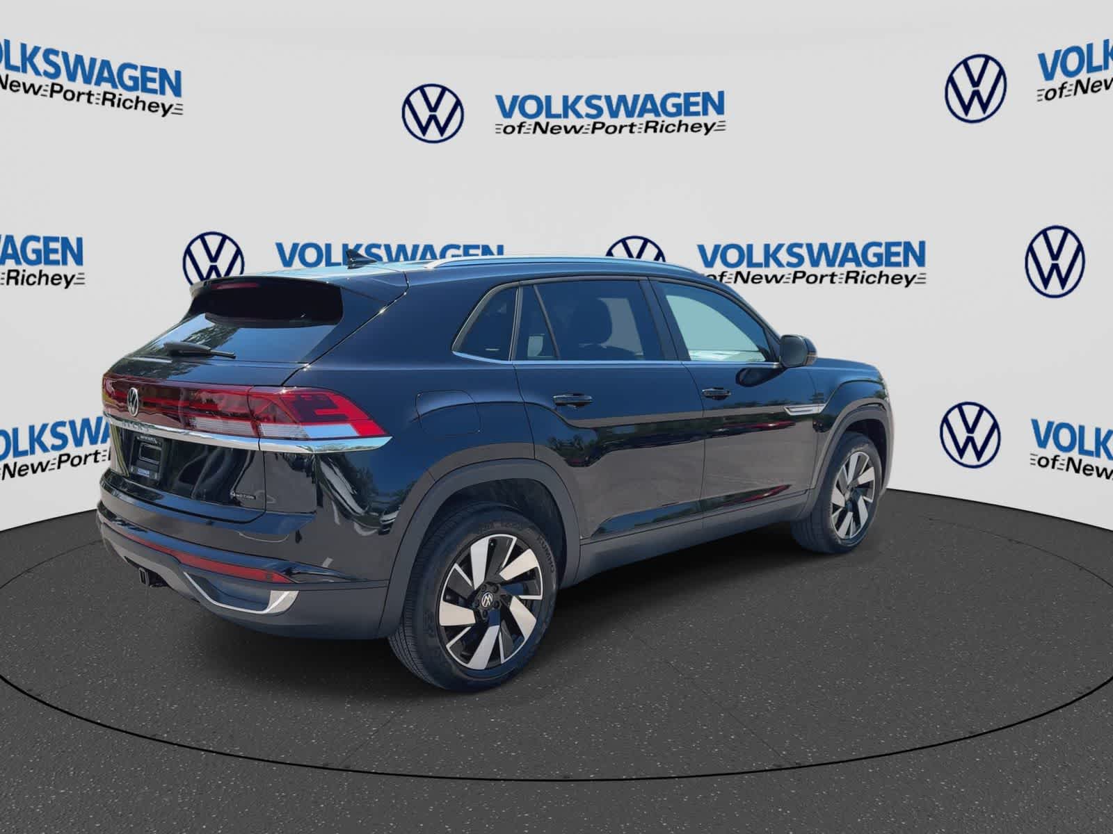 2026 Volkswagen Atlas Cross Sport 2.0T SE con tecnología