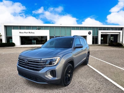 Volkswagen Atlas 2.0T SE con tecnología 2026