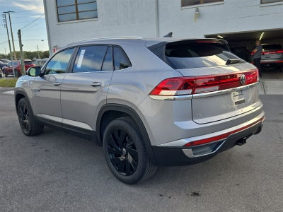 2026 Volkswagen Atlas Cross Sport 2.0T SE con tecnología