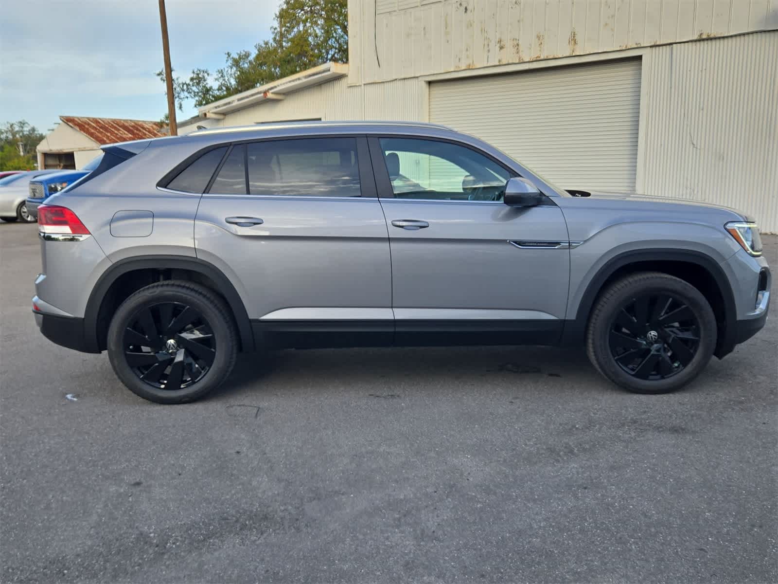 2026 Volkswagen Atlas Cross Sport 2.0T SE con tecnología