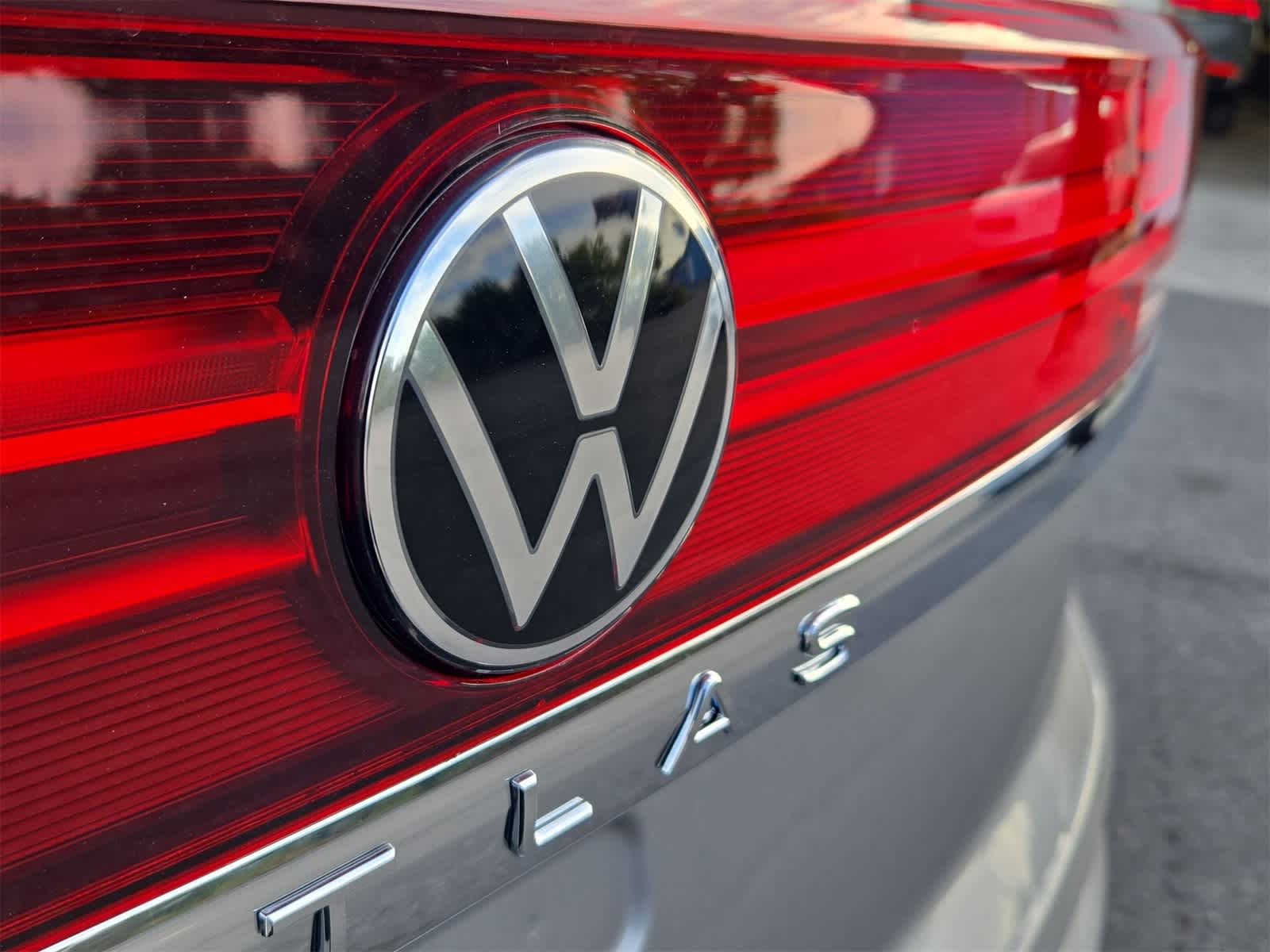 2026 Volkswagen Atlas Cross Sport 2.0T SE con tecnología