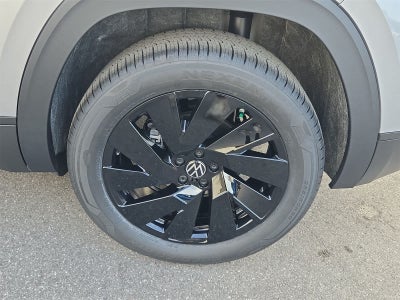 2026 Volkswagen Atlas Cross Sport 2.0T SE con tecnología