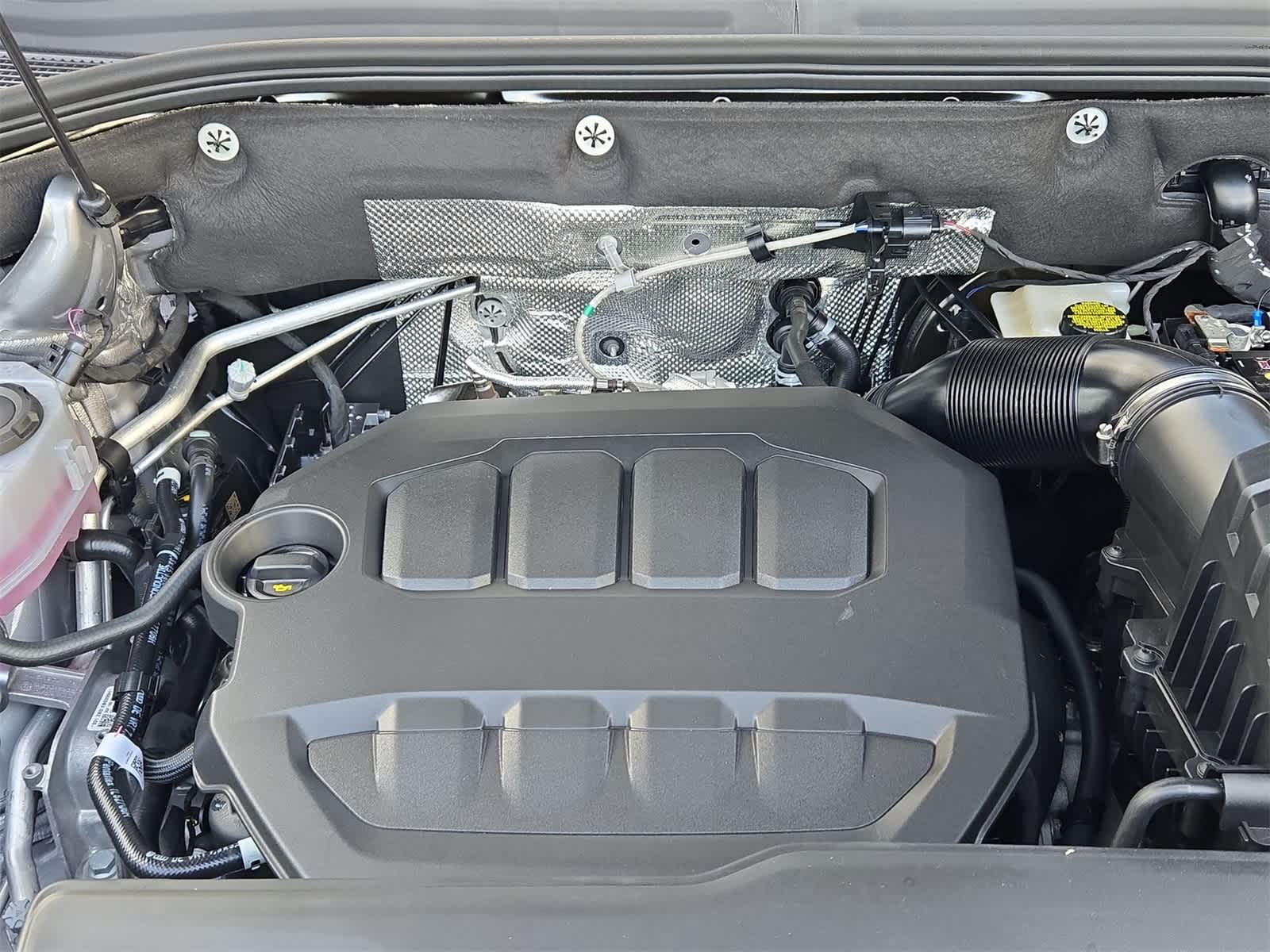 2026 Volkswagen Atlas Cross Sport 2.0T SE con tecnología