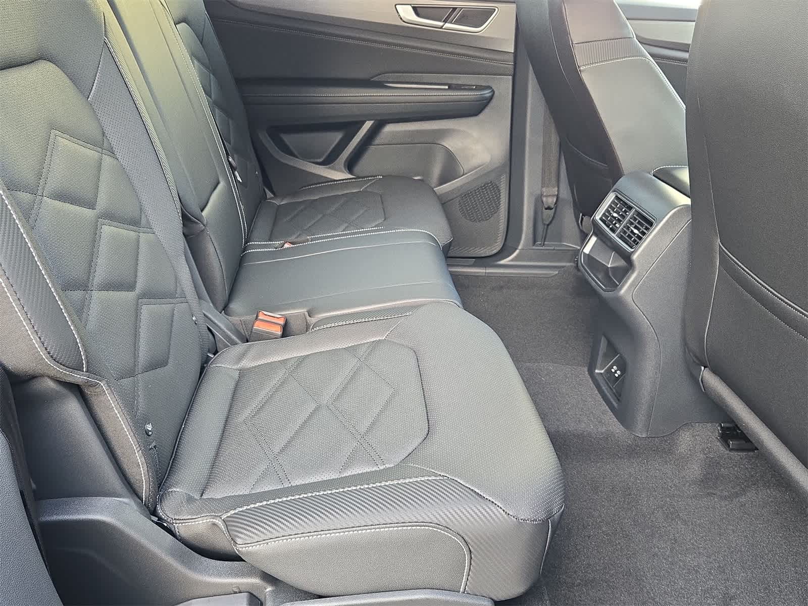 2026 Volkswagen Atlas Cross Sport 2.0T SE con tecnología