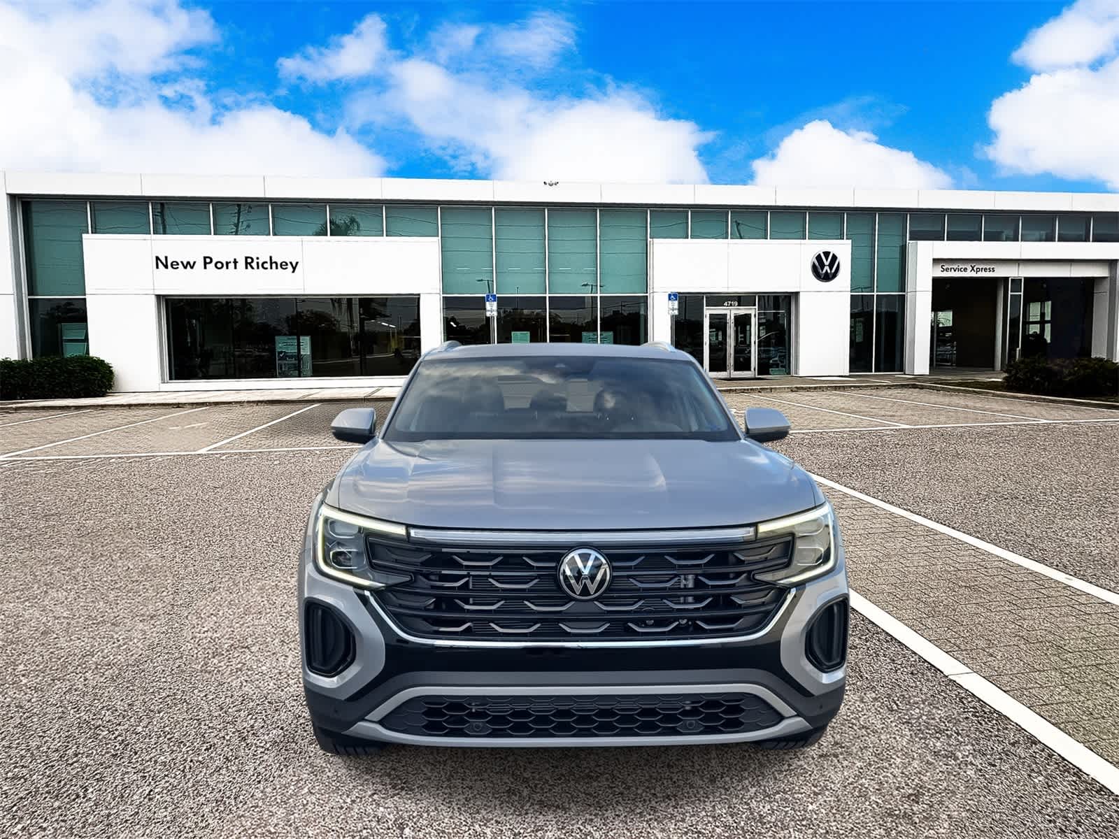 2026 Volkswagen Atlas Cross Sport 2.0T SE con tecnología