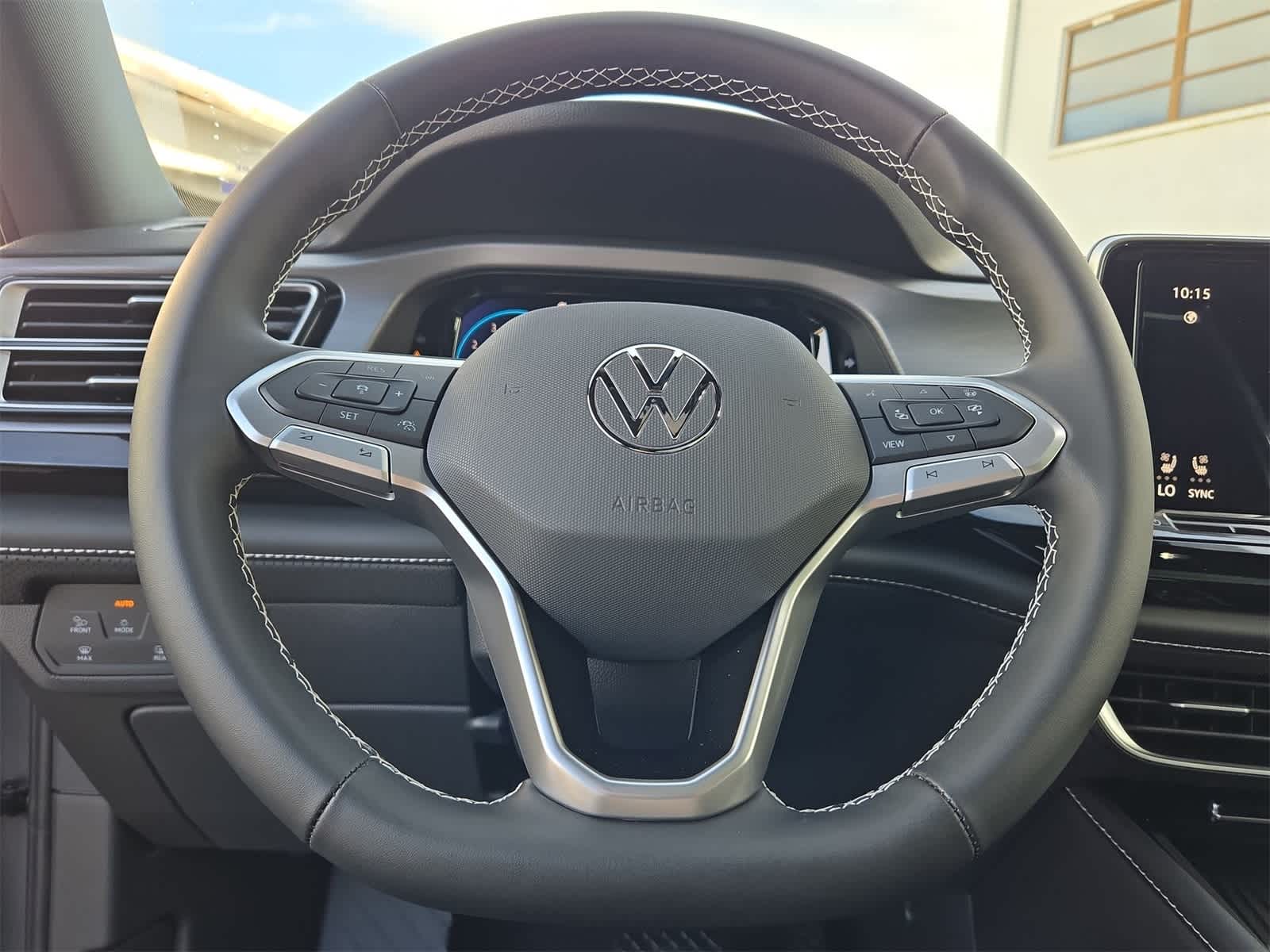 2026 Volkswagen Atlas Cross Sport 2.0T SE con tecnología